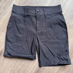 Eddie Bauer Rolled Hem Bermuda Short - Size 4 - Black